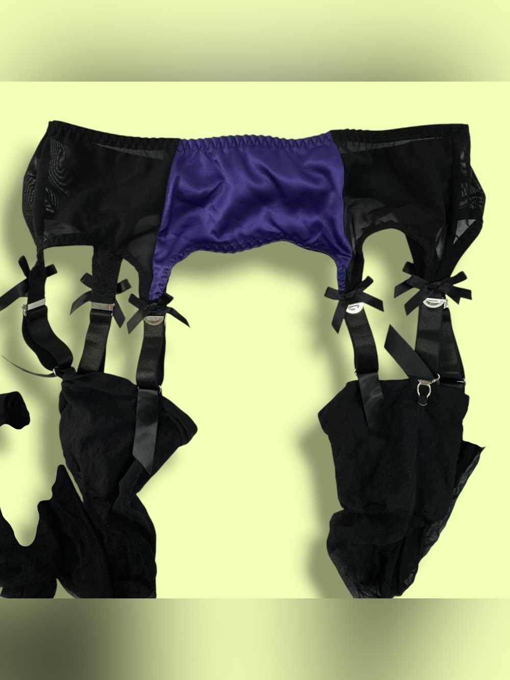 Bettie Page size 8 playful promises black And Purple garter belt bows lingerie